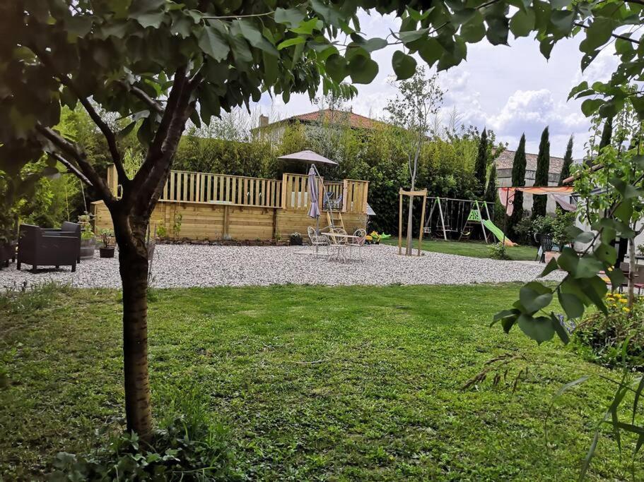 Maison Avec Piscine Dans Village Provencal. Courthézon Exterior foto
